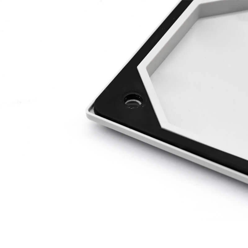 adaptable box detail