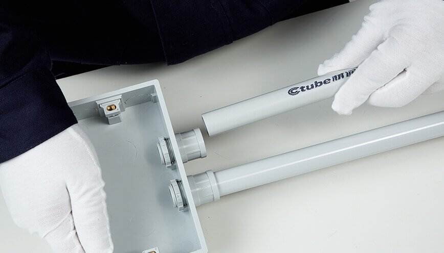 conduit connector and electrical box