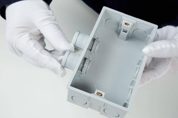 male adapter installation